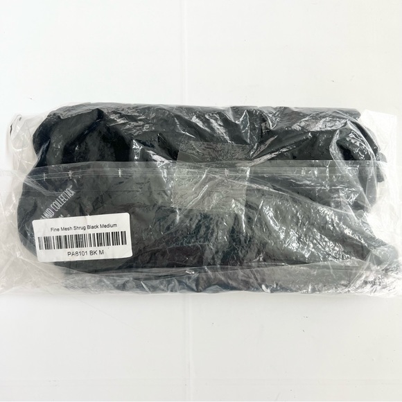 New THE PYRAMID COLLECTION Fine Mesh Shrug Black SIZE M Cardigan - Picture 9 of 9